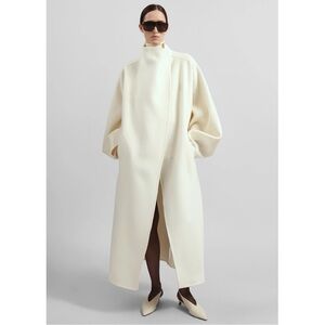 NWT The Frankie Shop Funnel Neck Coat in White size Small